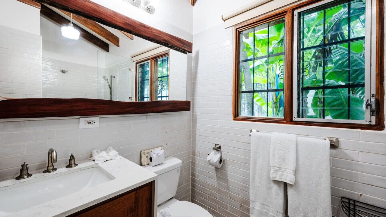 Photo of Bathroom in Tamarindo