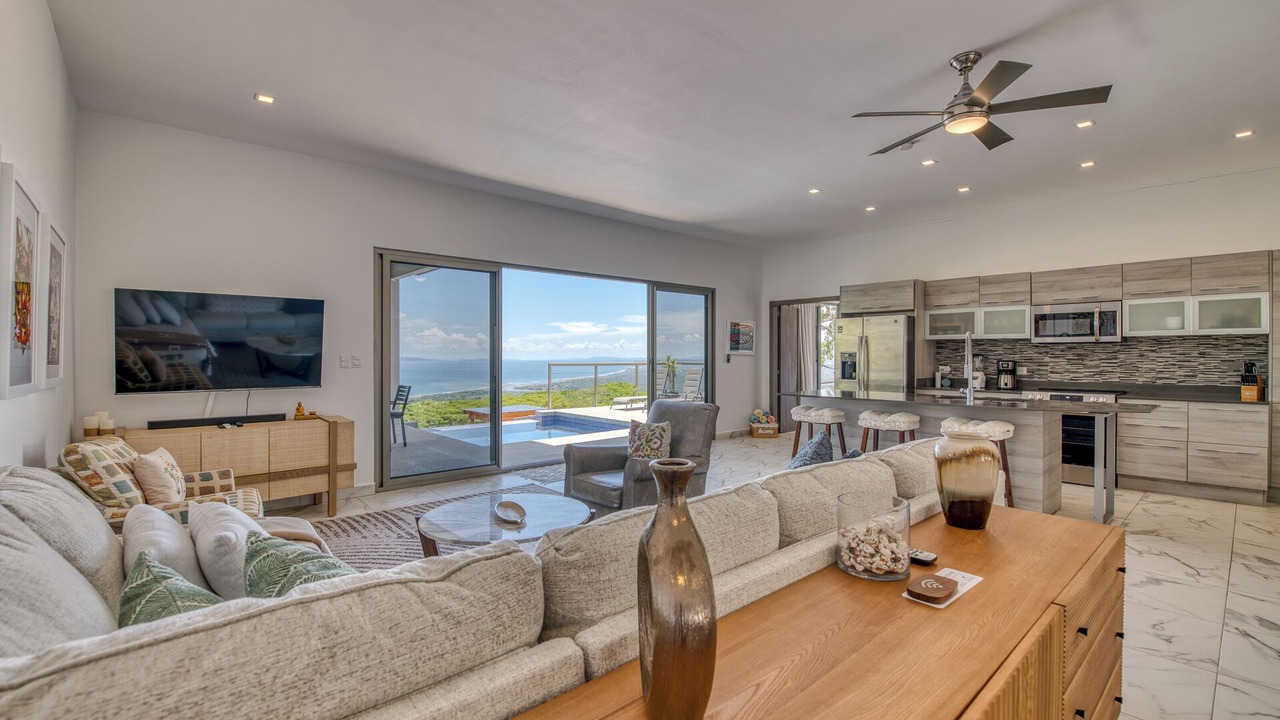 Photo of Livingroom in Camaronal