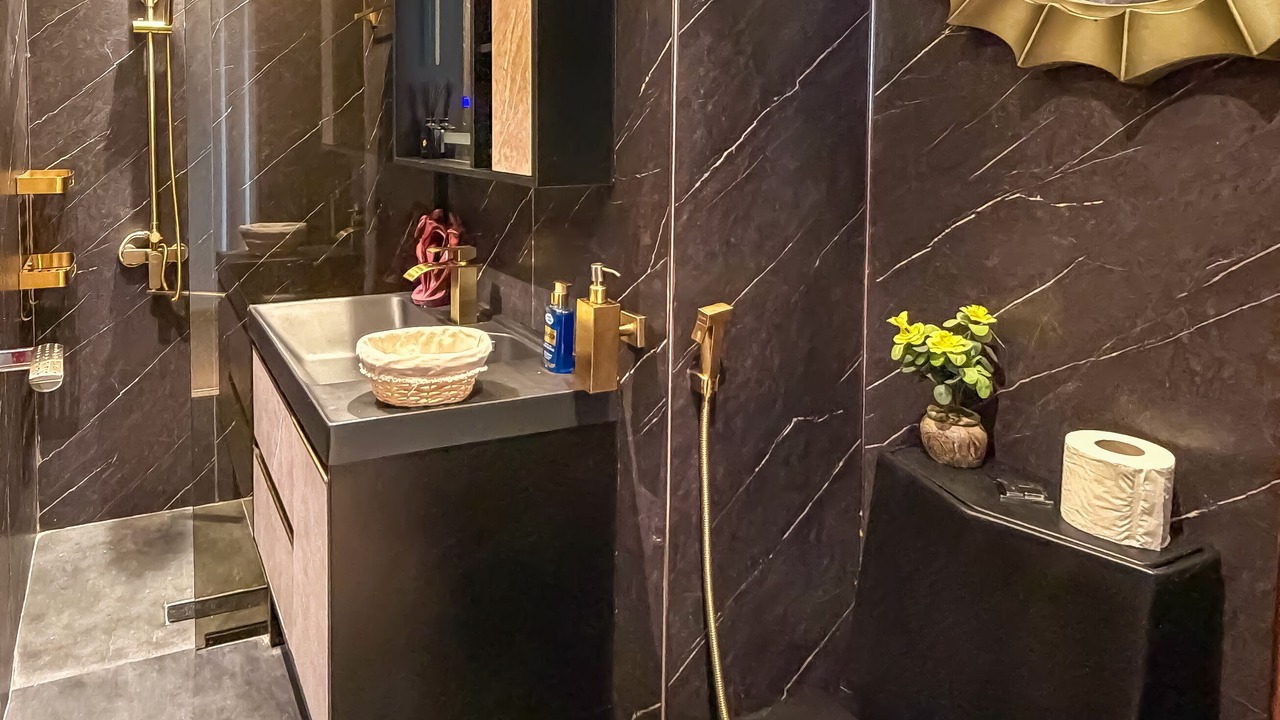 Photo of Bathroom in International City