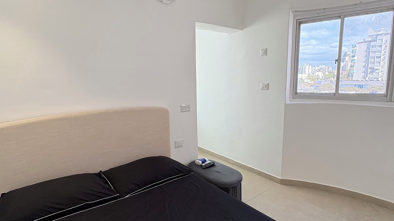 Photo of Bedroom in Rishon LeTsiyon