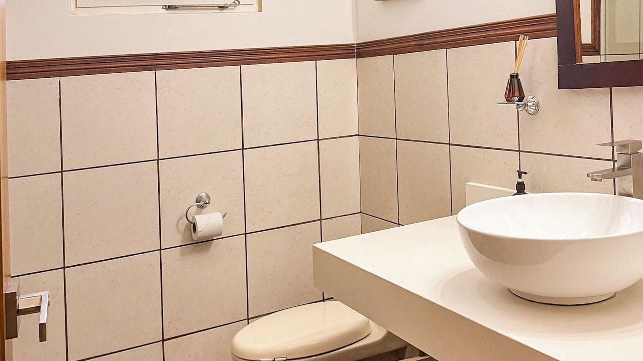 Photo of Bathroom in Potrero
