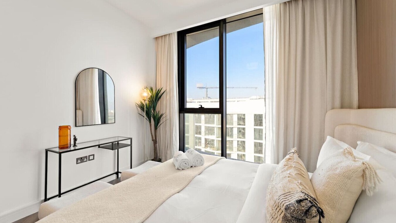 Photo of Bedroom in Mina Al Arab