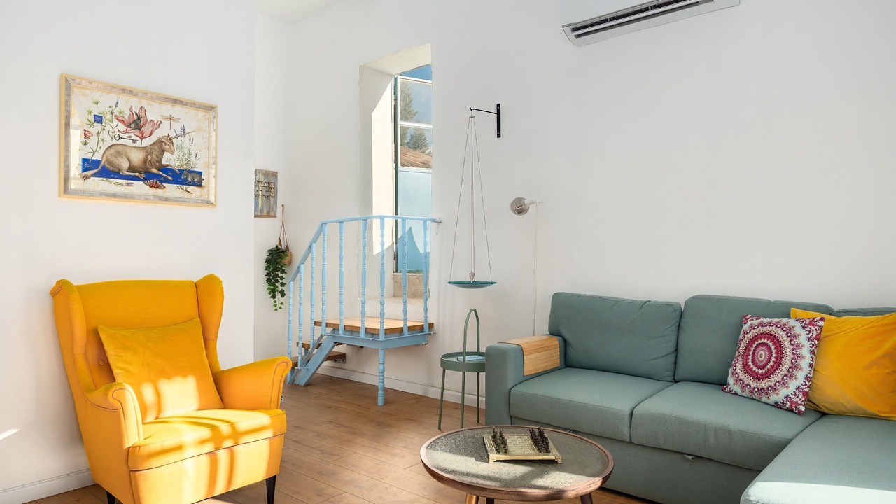 Photo of Livingroom in Ein Karem