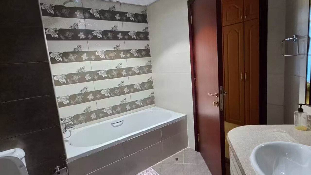 Photo of Bathroom in Rumailah