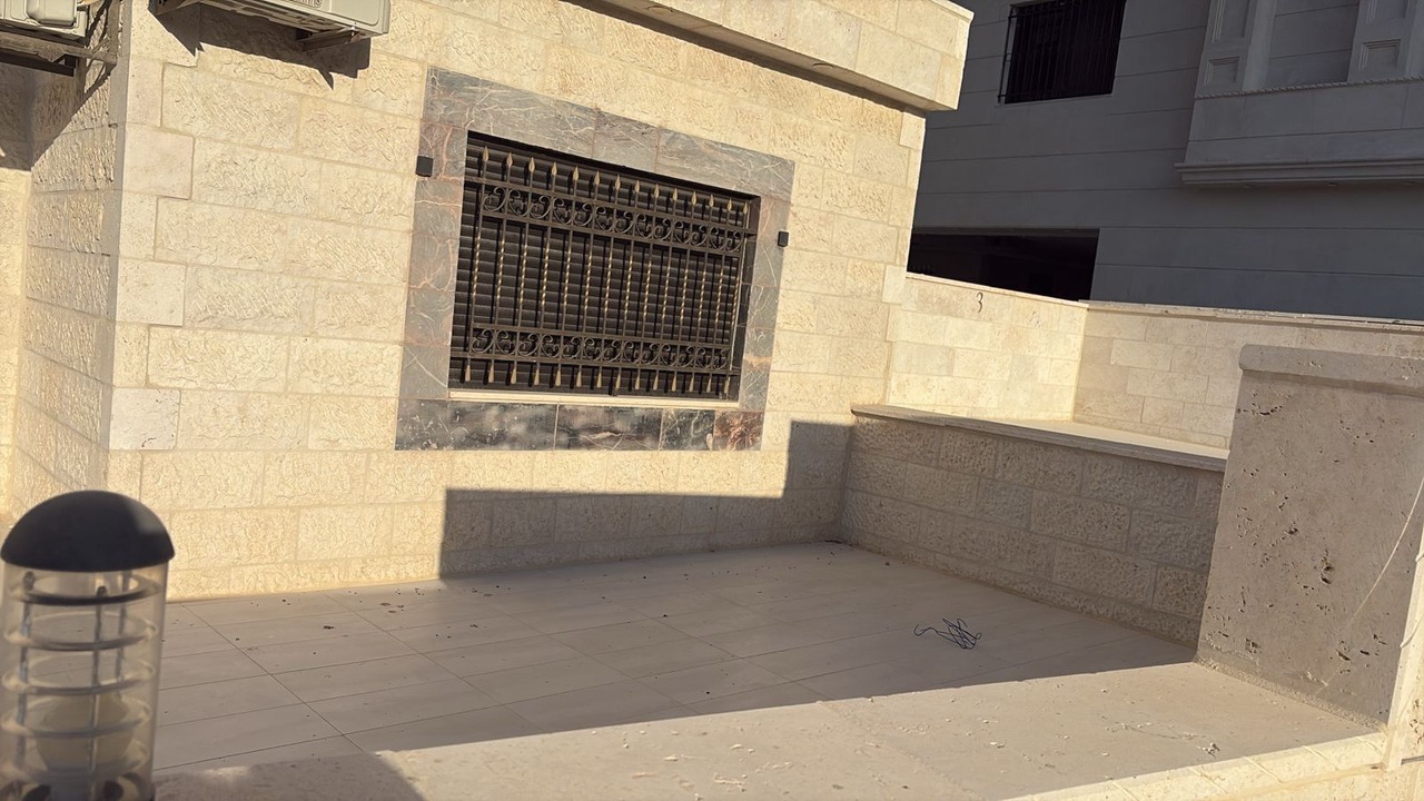 Photo of Outdoor in Al Jubeiha