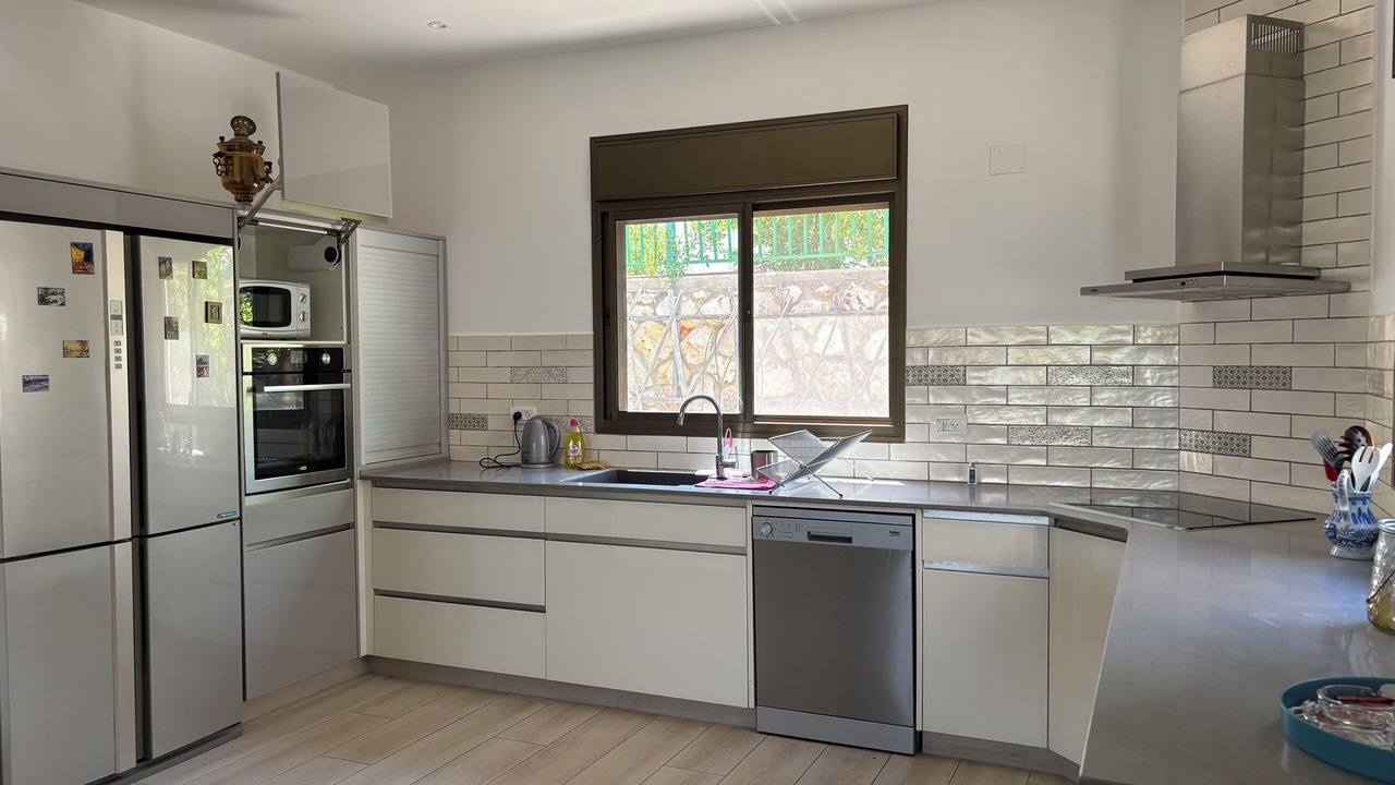 Photo of Kitchen in Kahal