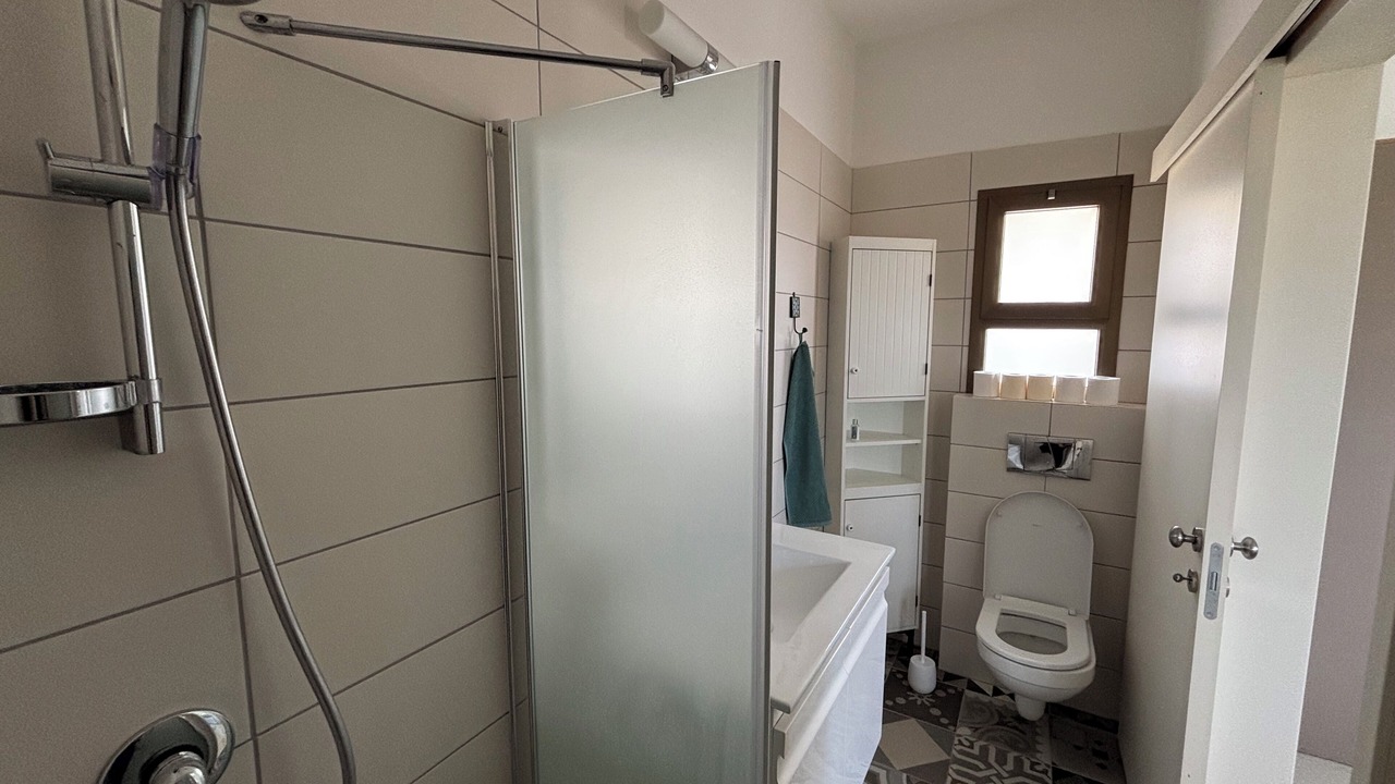 Photo of Bathroom in Kahal