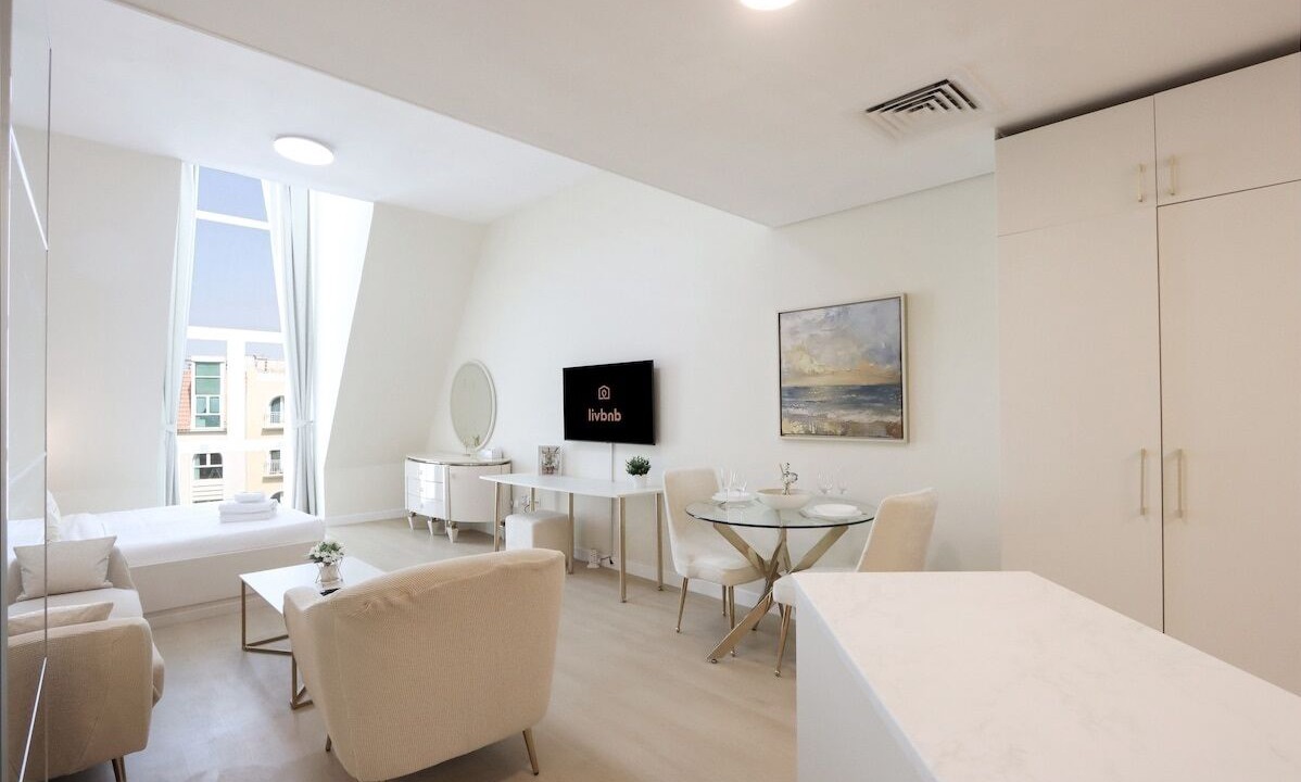 Photo of Bedroom in Discovery Gardens