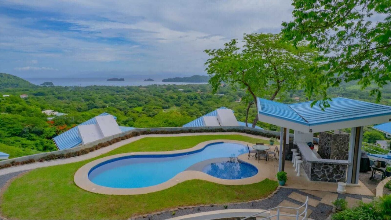 Photo of Outdoor in Coco