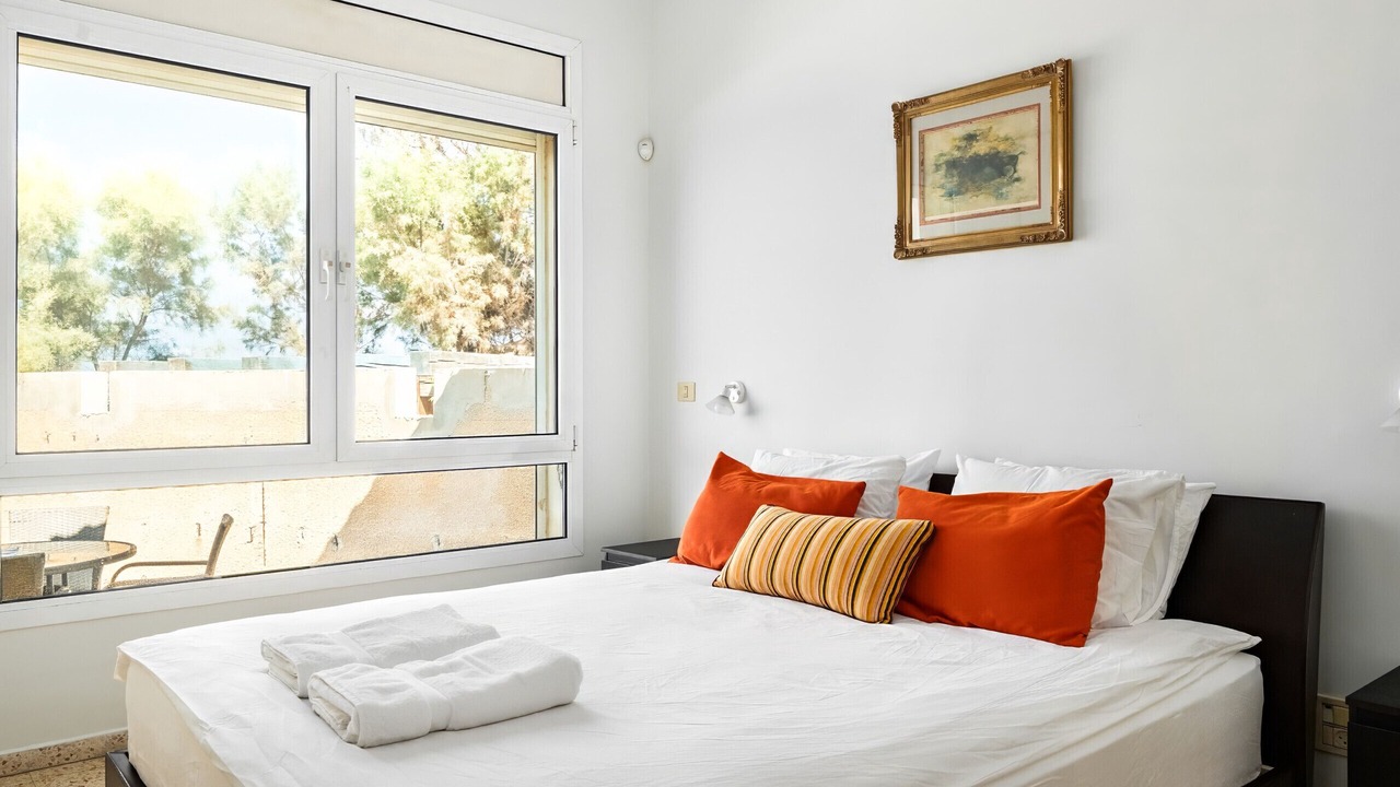 Photo of Bedroom in Hefer Valley