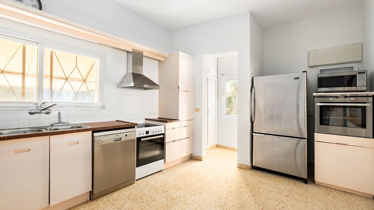 Photo of Kitchen in Hefer Valley