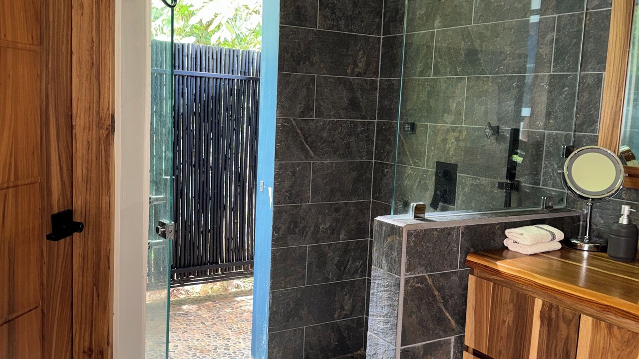 Photo of Bathroom in Dominicalito