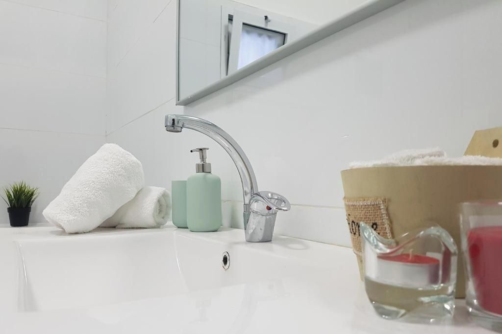 Photo of Bathroom in Bene Beraq
