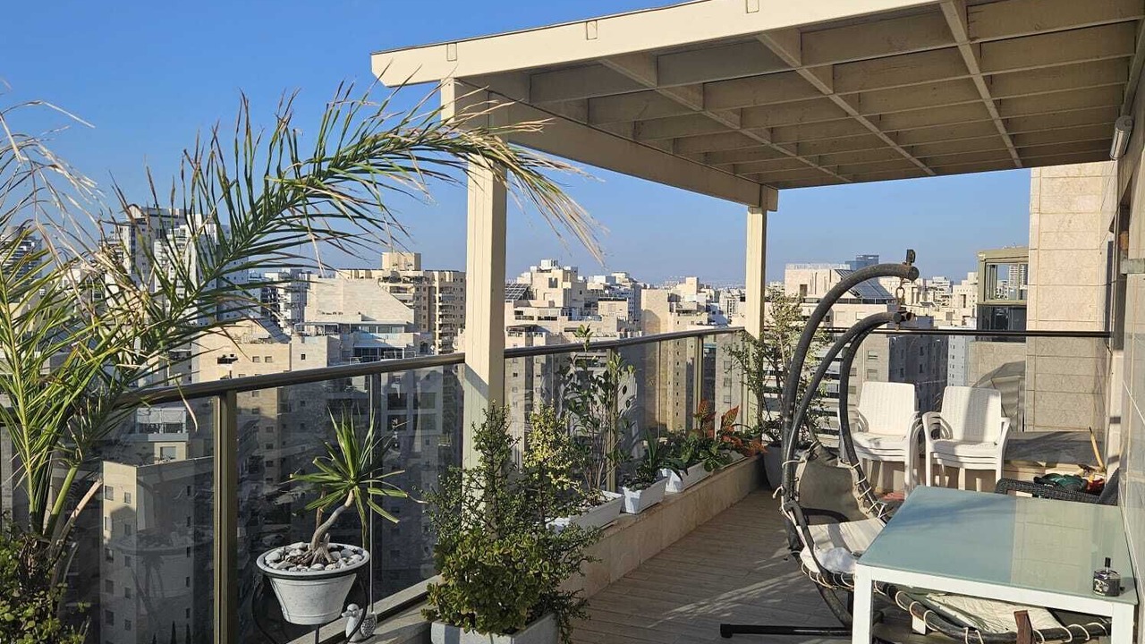 Photo of Outdoor in Holon