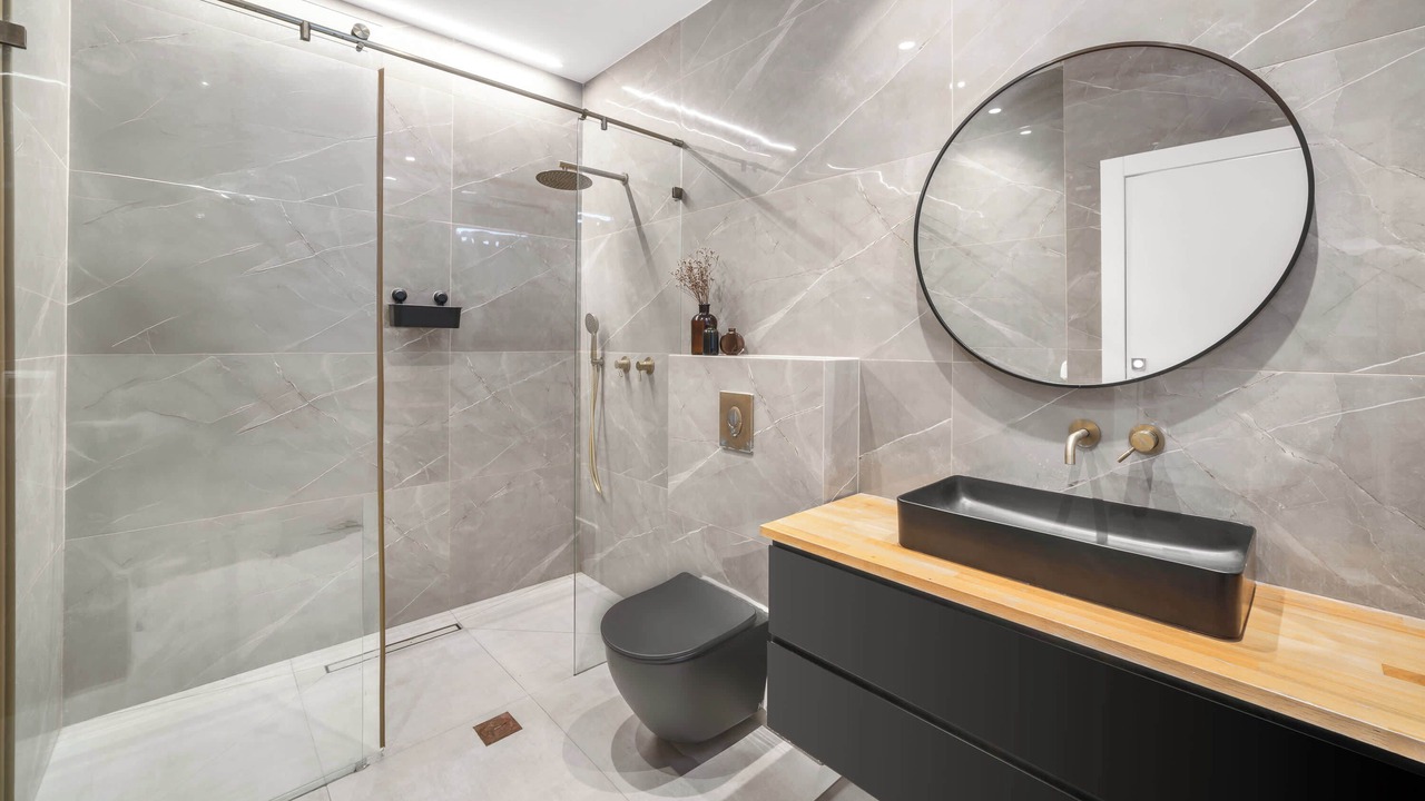 Photo of Bathroom in Nachlaot