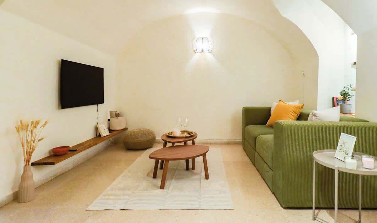 Photo of Livingroom in Emek Refaim