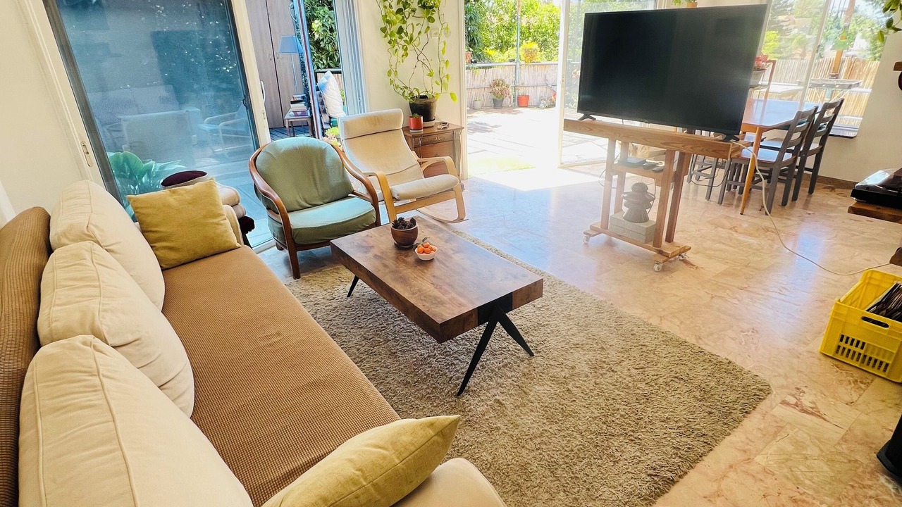 Photo of Livingroom in Zikhron Ya'aqov