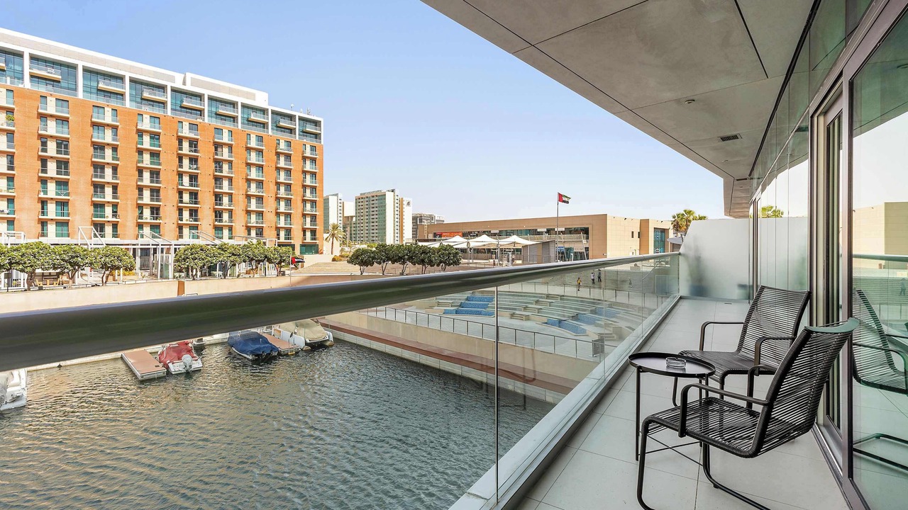 Photo of Patio Balcony in Al Bandar