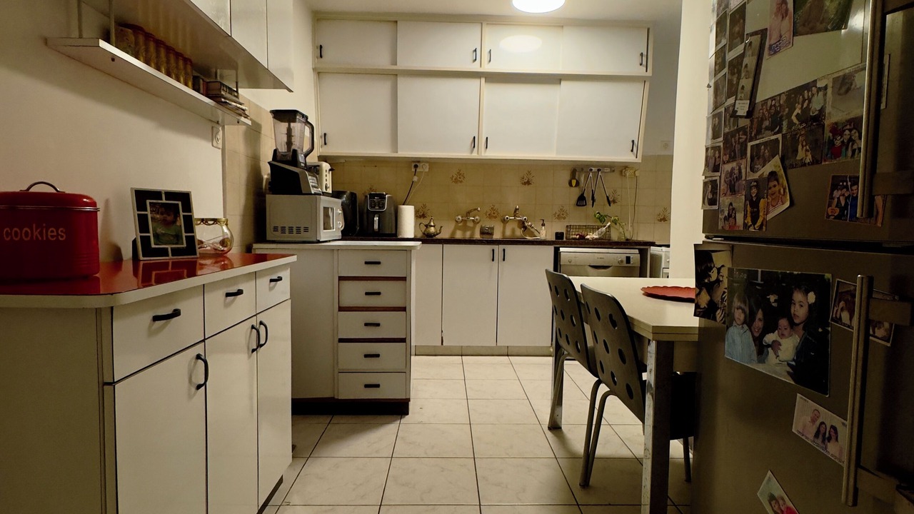 Photo of Kitchen in Kfar Shmaryahu