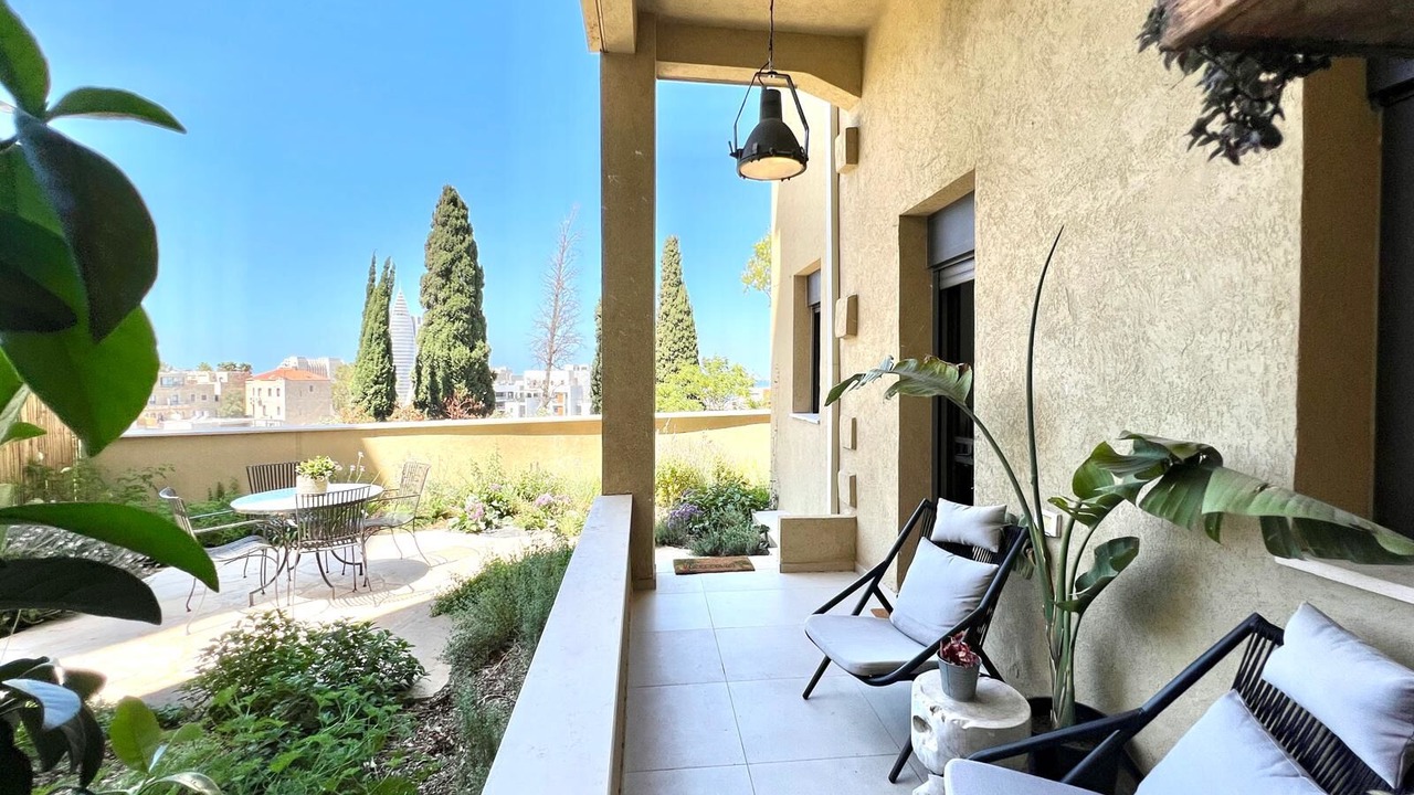 Photo of Outdoor in Haifa