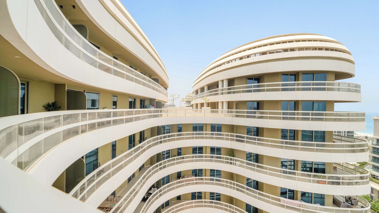 Photo of Patio Balcony in Saadiyat Cultural District