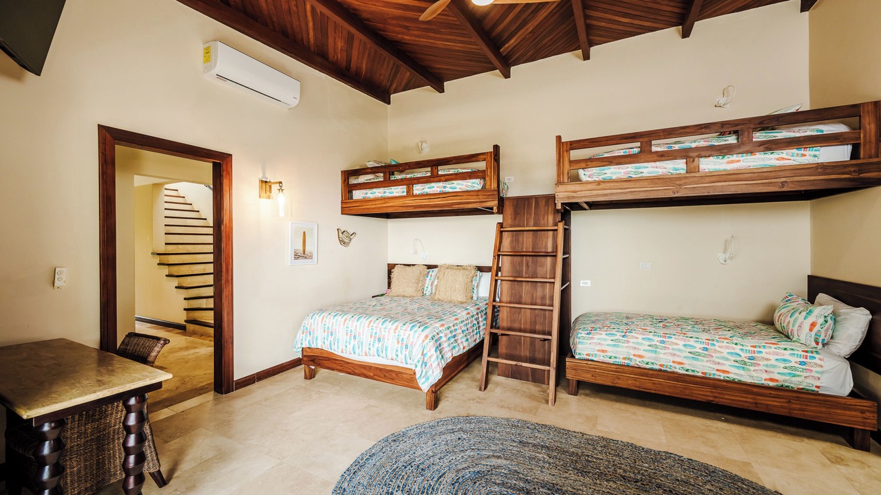 Photo of Bedroom in Playa Langosta