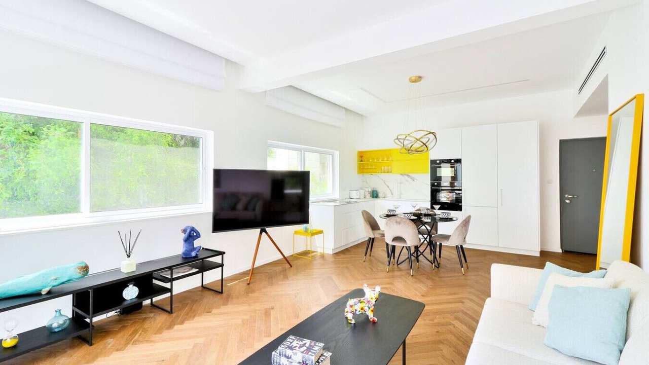 Photo of Livingroom in Tel Aviv Promenade
