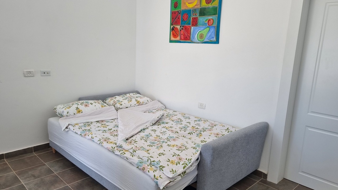Photo of Bedroom in Kefar Uriyya