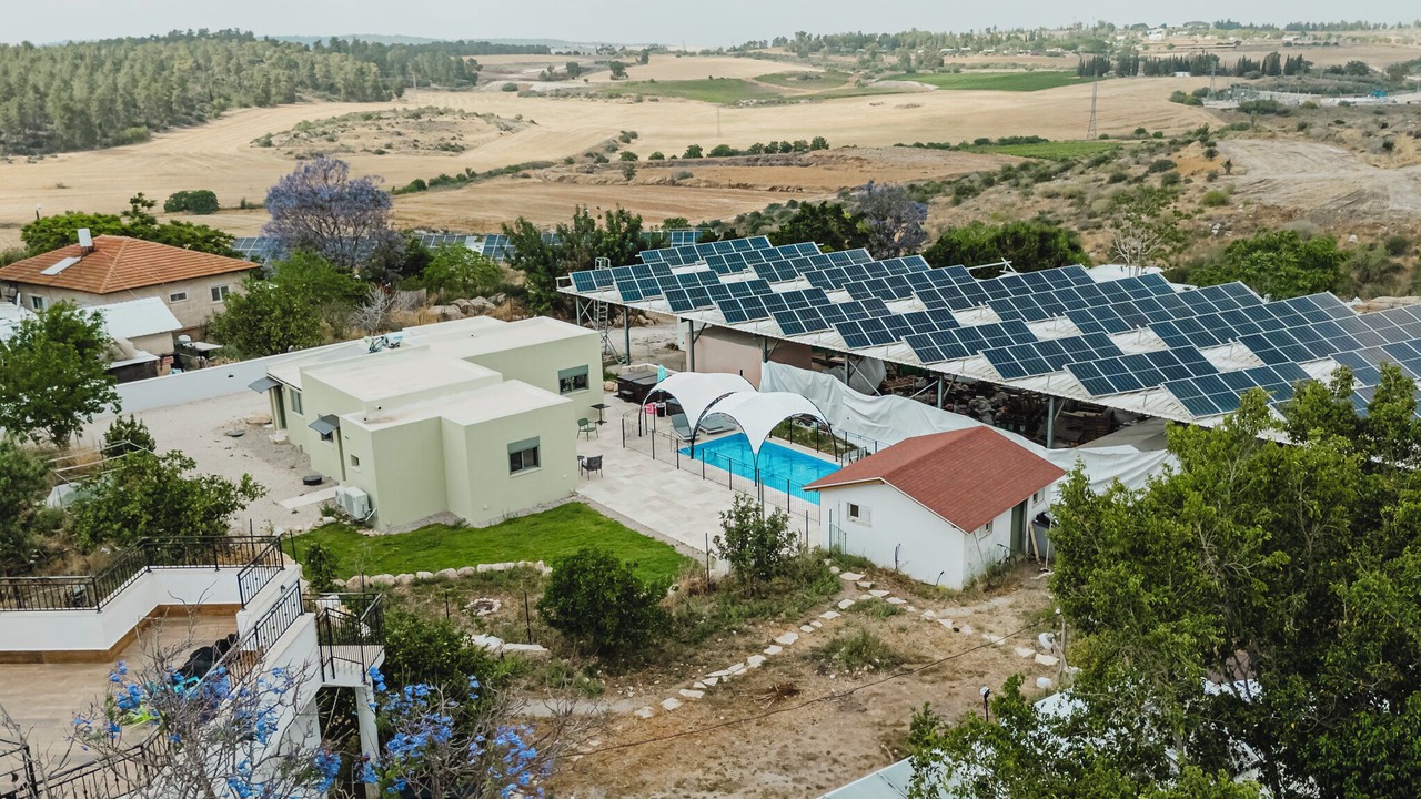 Photo of Outdoor in Kefar Uriyya