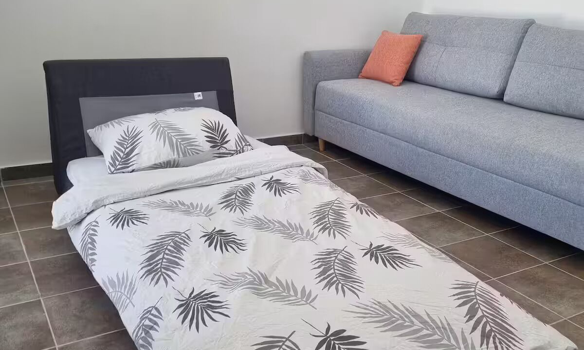 Photo of Bedroom in Kefar Uriyya