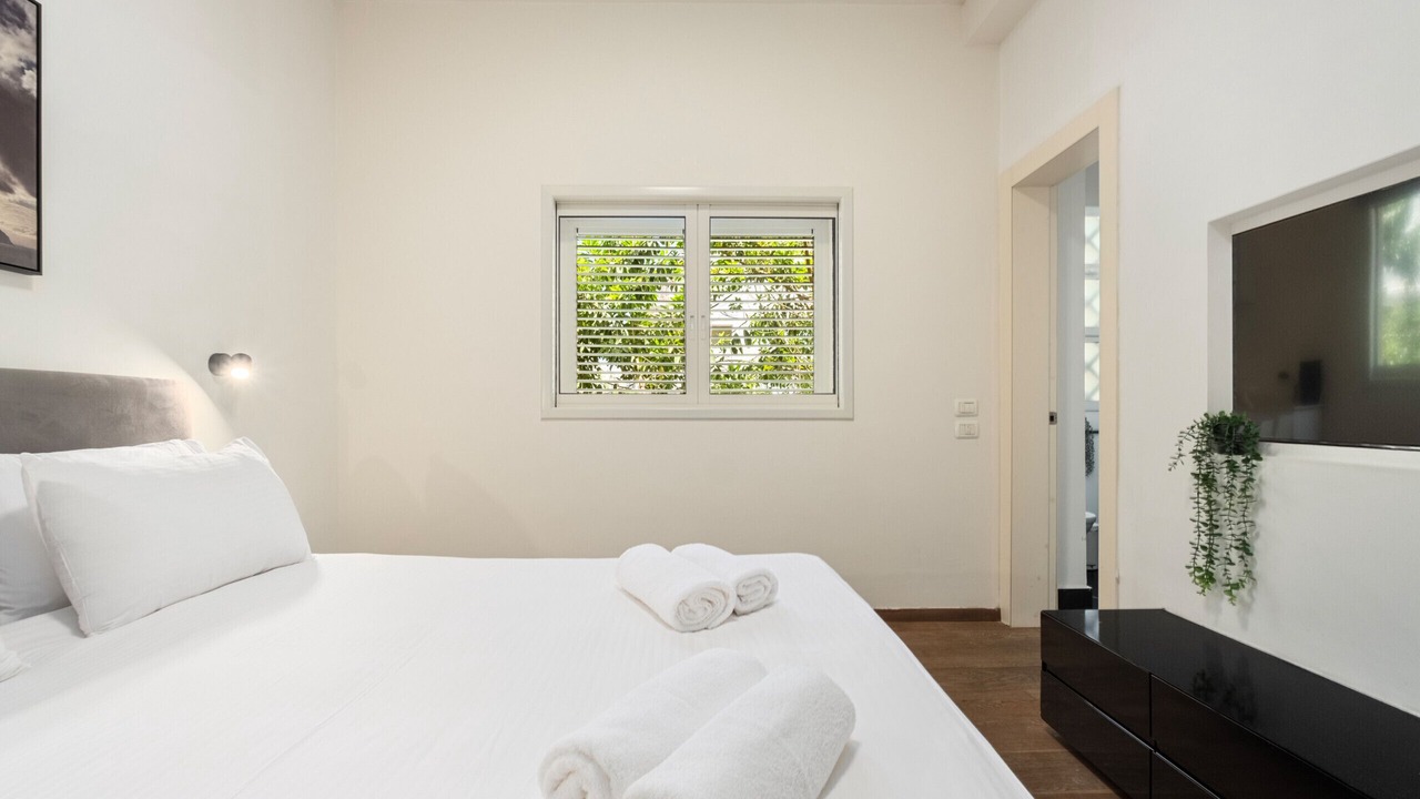 Photo of Bedroom in Old North