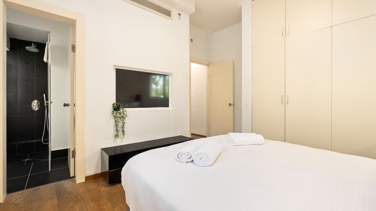 Photo of Bedroom in Old North