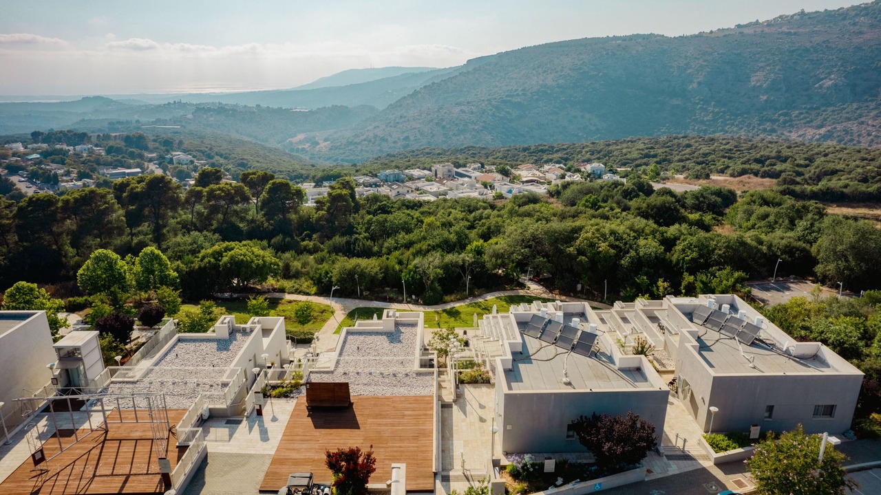 Photo of Others in Eilon