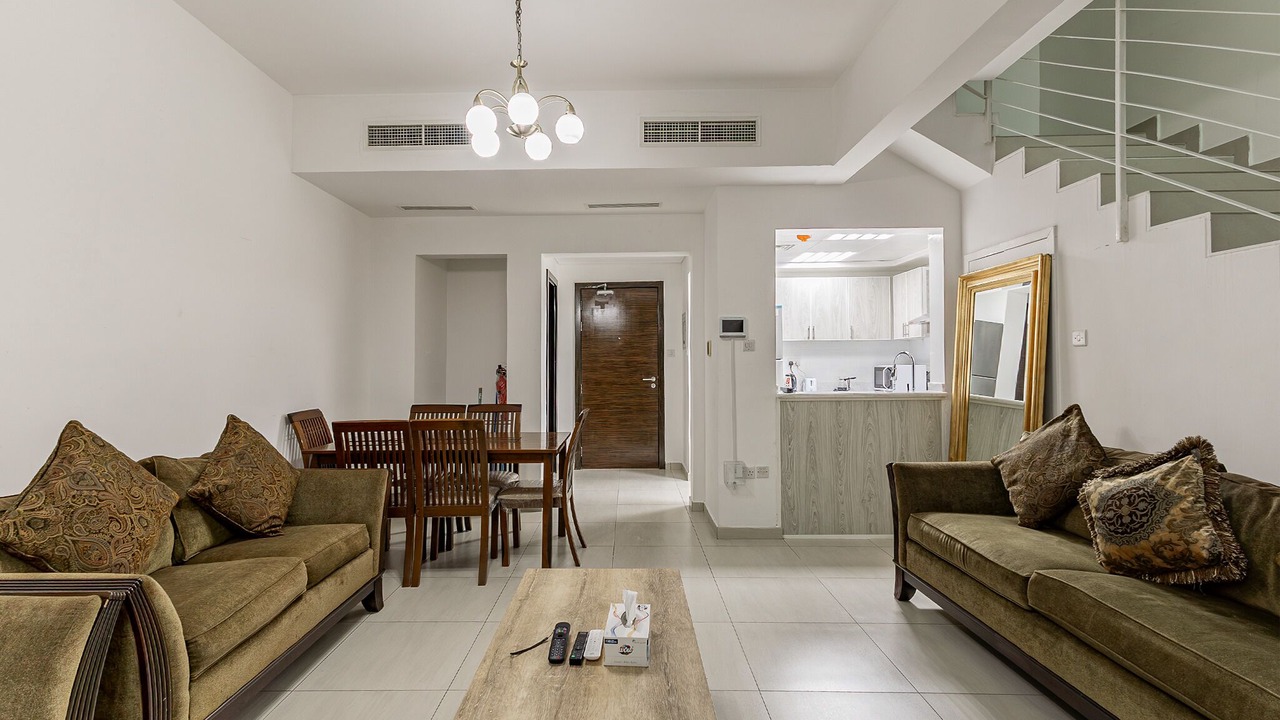 Photo of Livingroom in Dubai Investment Park - 1