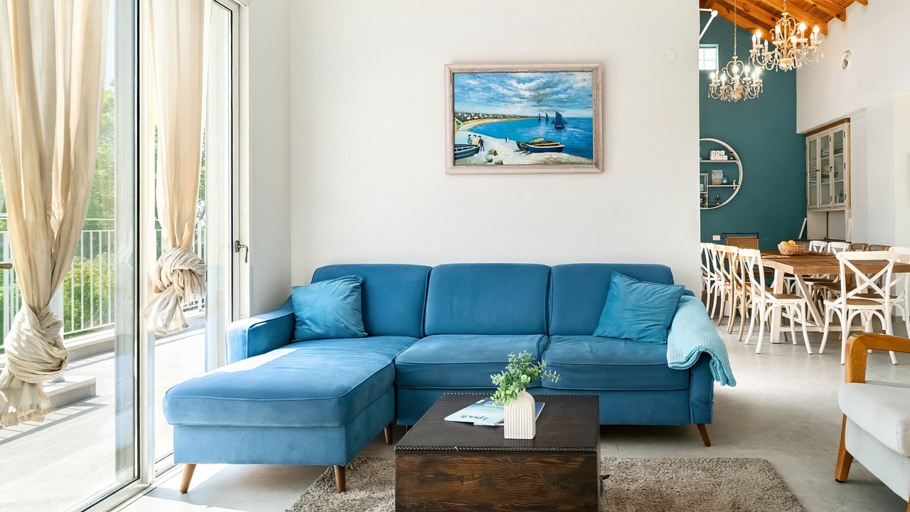 Photo of Livingroom in Rosh HaNikra