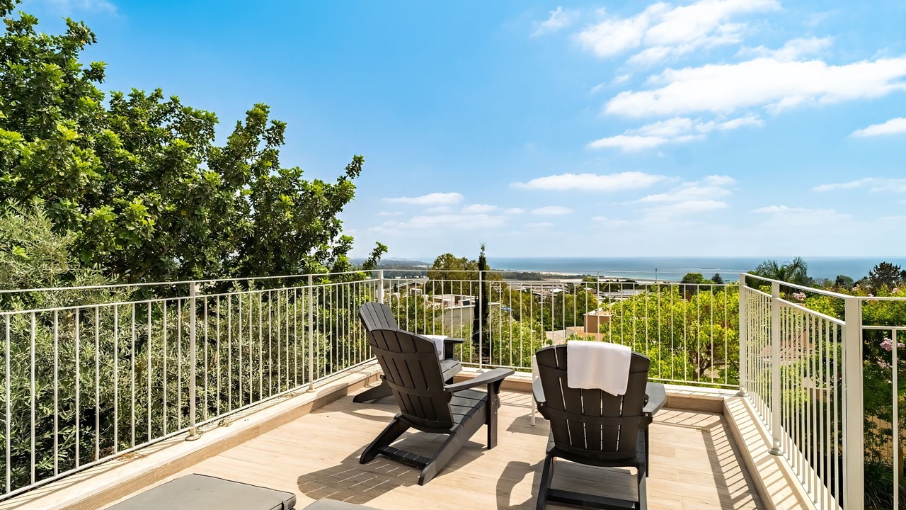 Photo of Patio Balcony in Rosh HaNikra