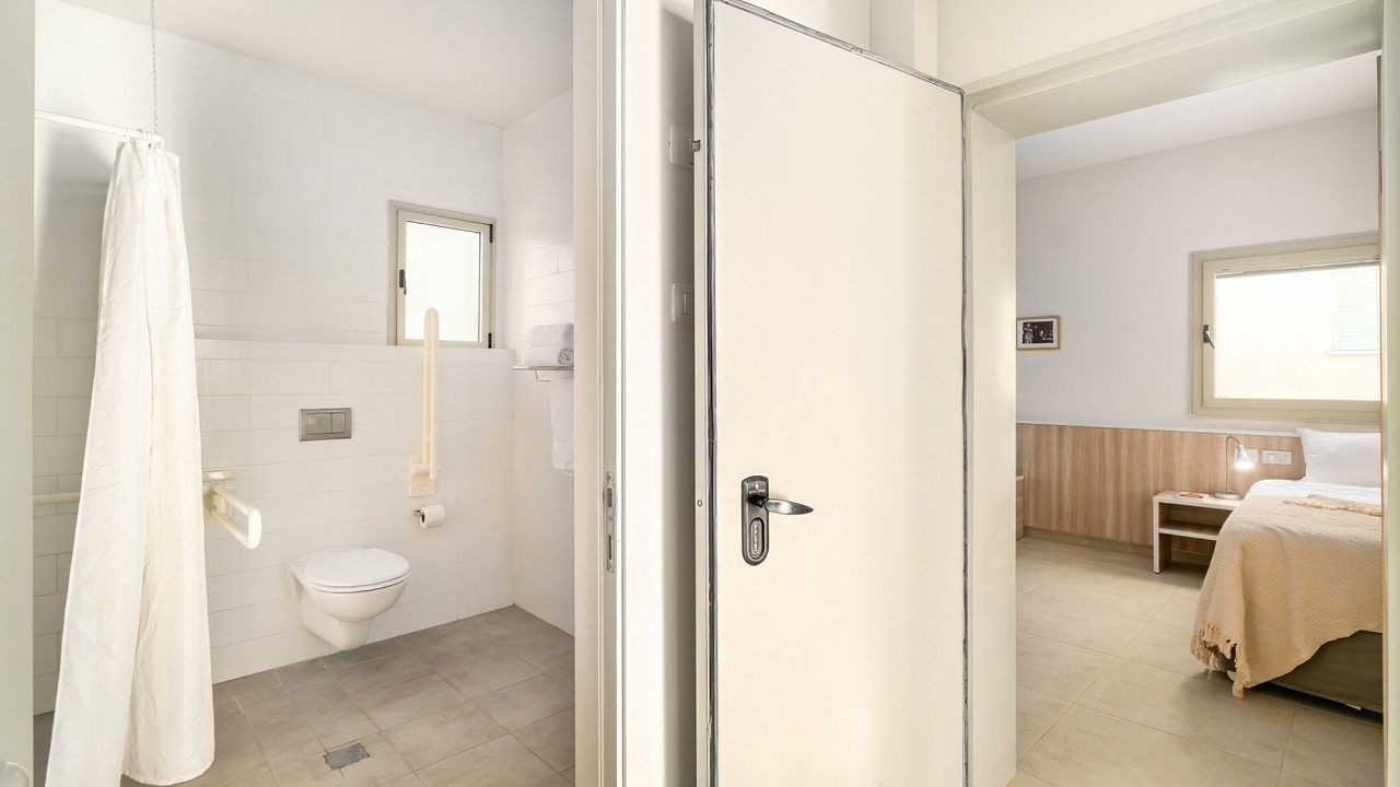 Photo of Bathroom in Eilon