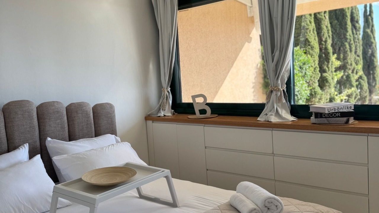 Photo of Bedroom in Caesarea