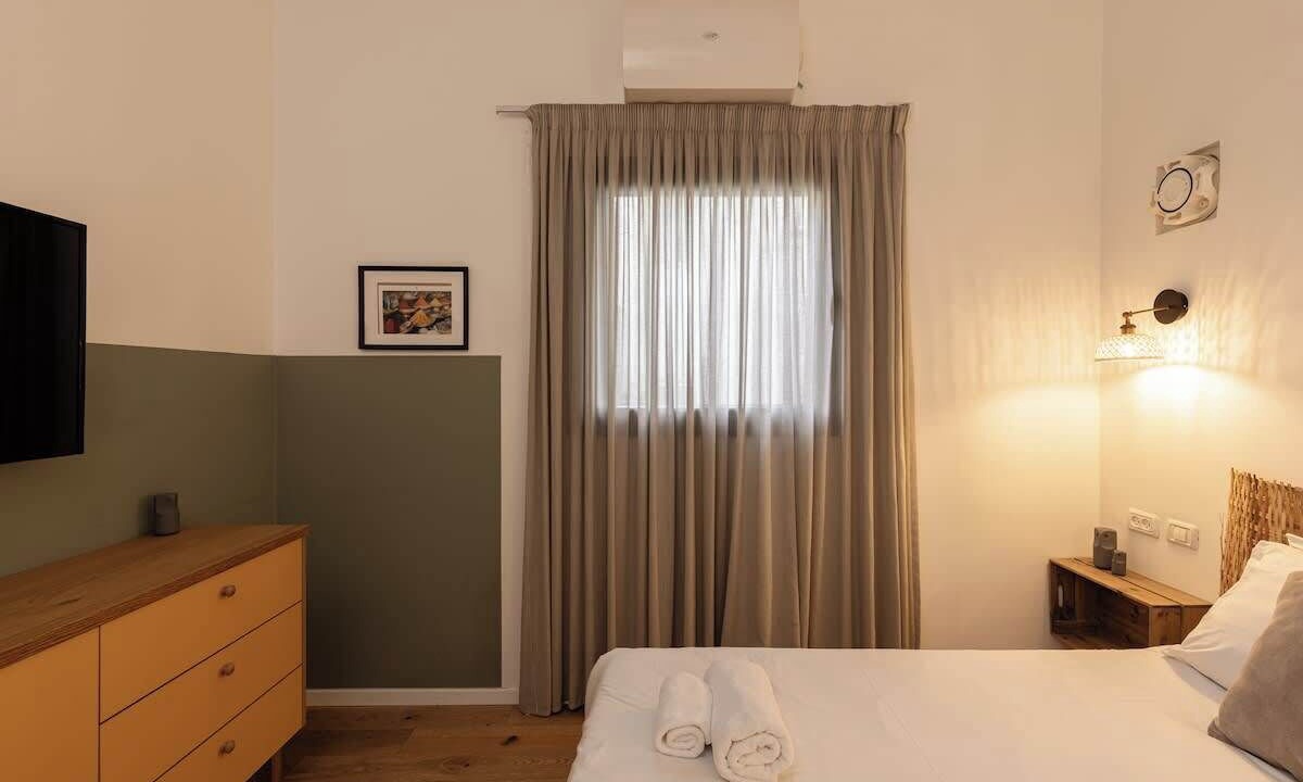 Photo of Bedroom in Tel Aviv City Center