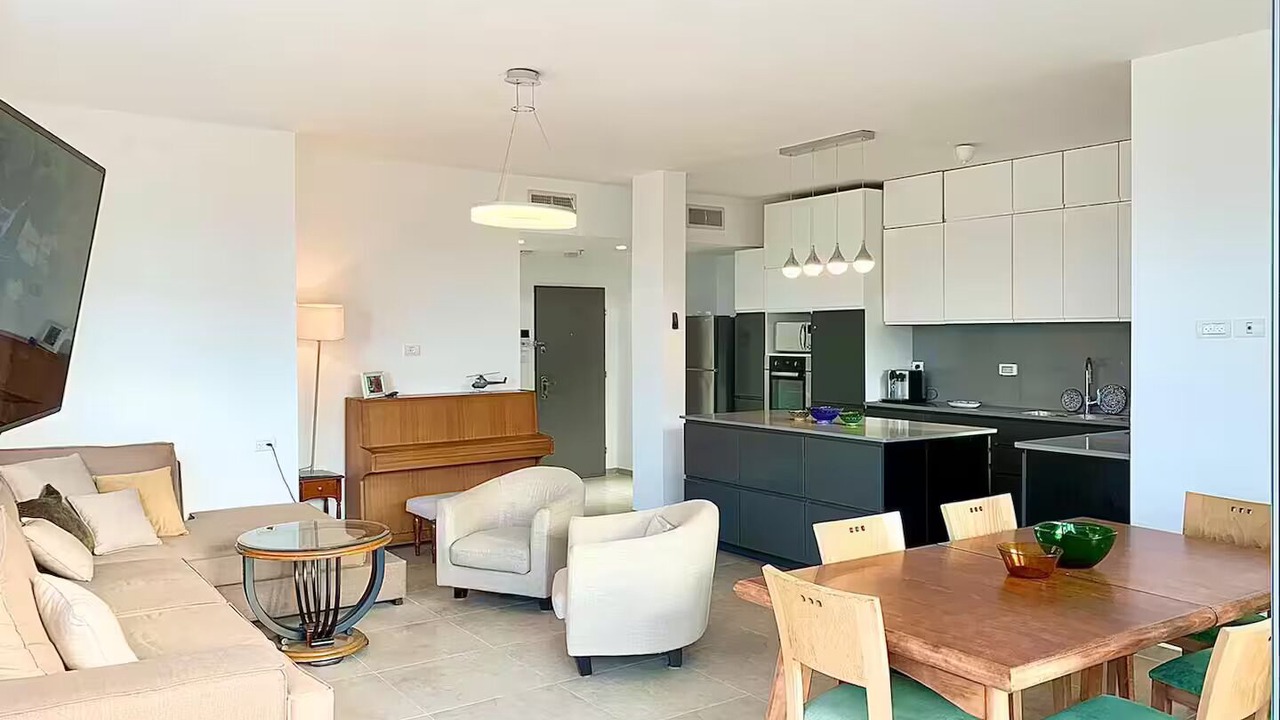 Photo of Livingroom in Haifa