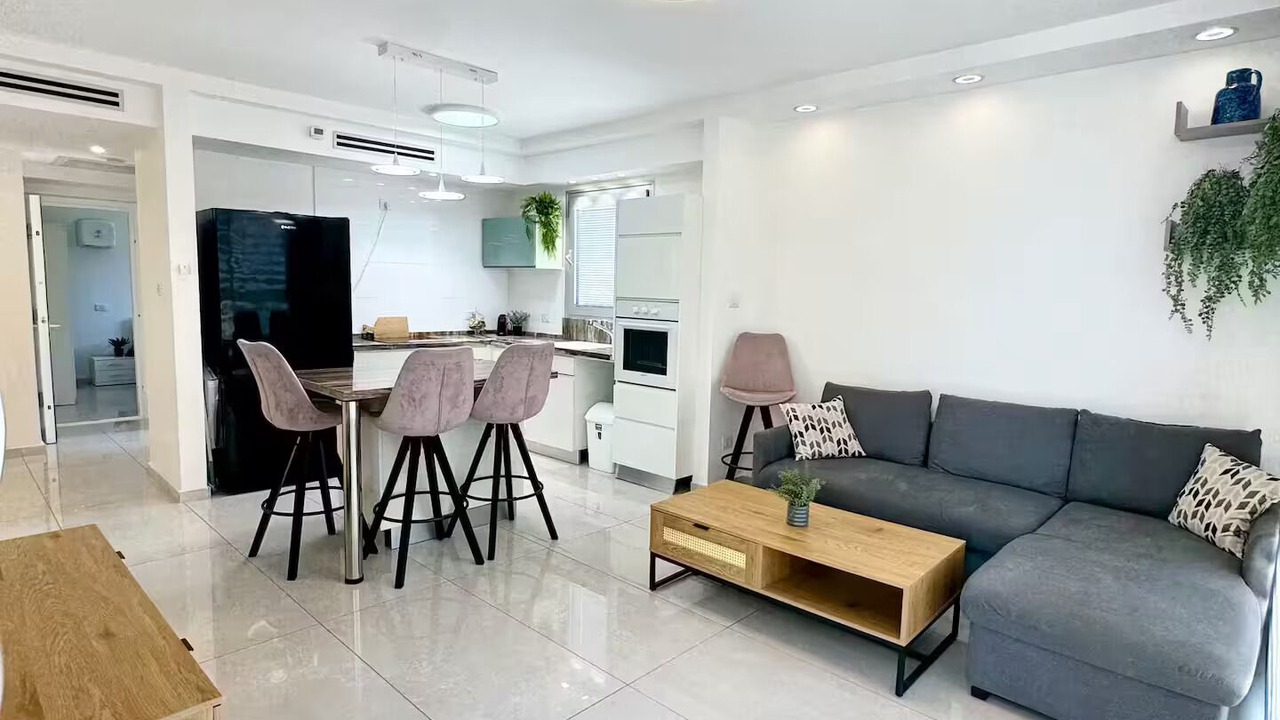Photo of Livingroom in Haifa