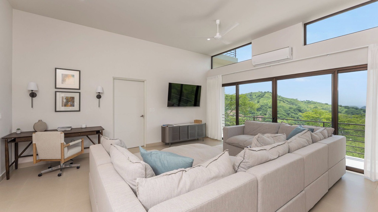 Photo of Livingroom in Coco