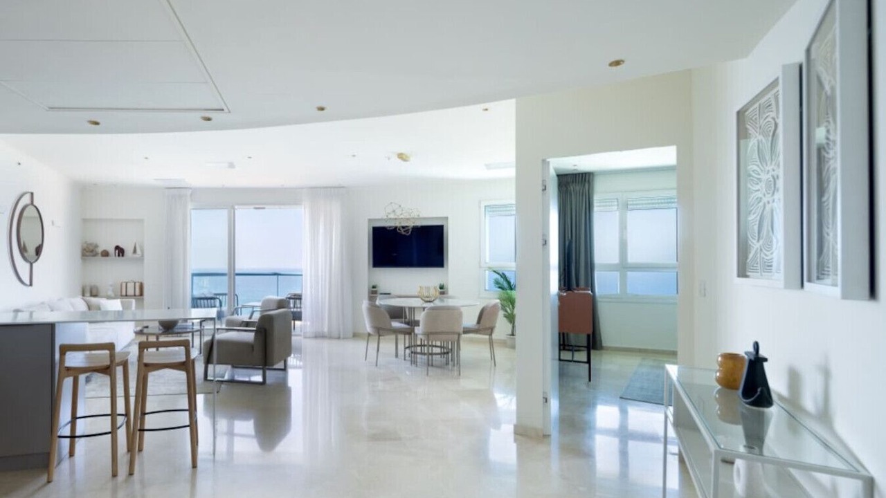 Photo of Livingroom in Tel Aviv Promenade