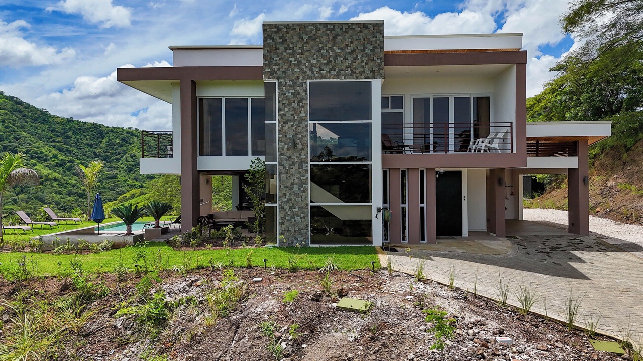 Photo of Outdoor in Coco