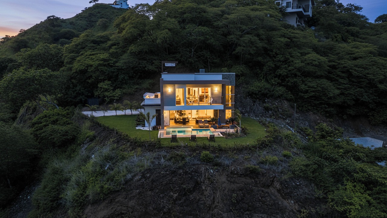 Photo of Outdoor in Coco