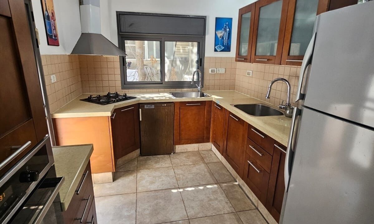 Photo of Kitchen in Rehavia