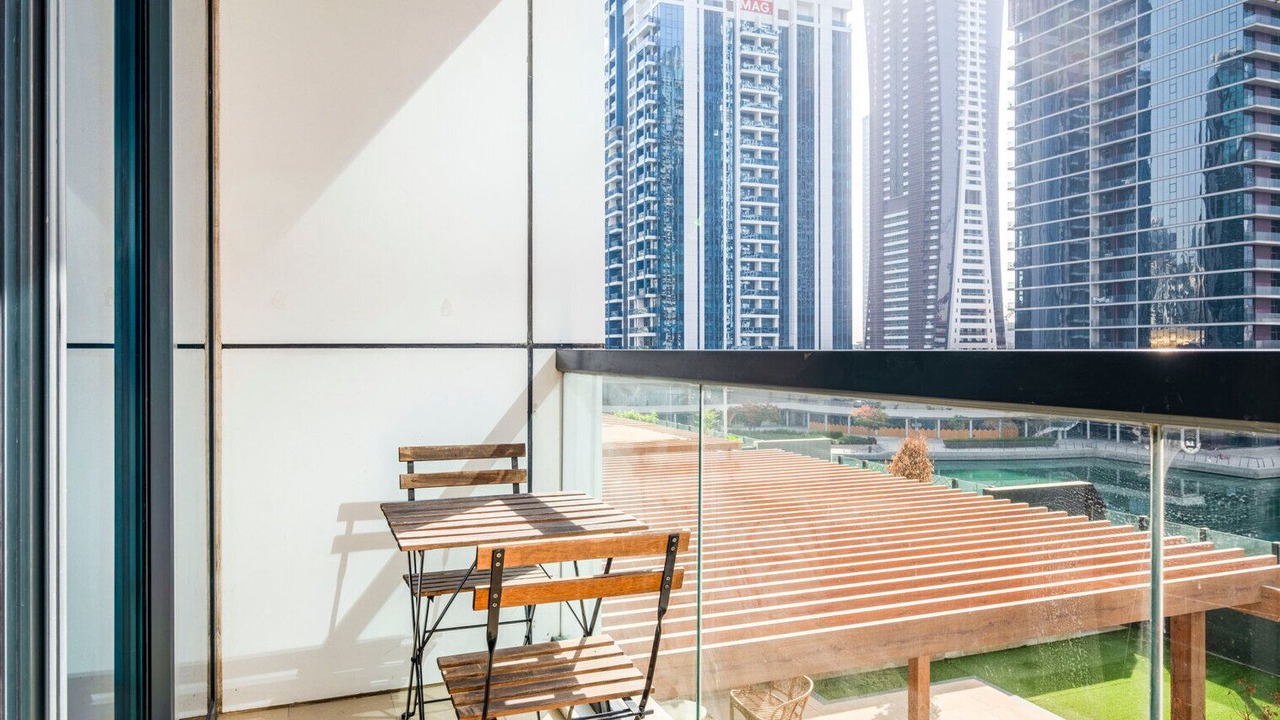 Photo of Outdoor in Jumeirah Lake Towers