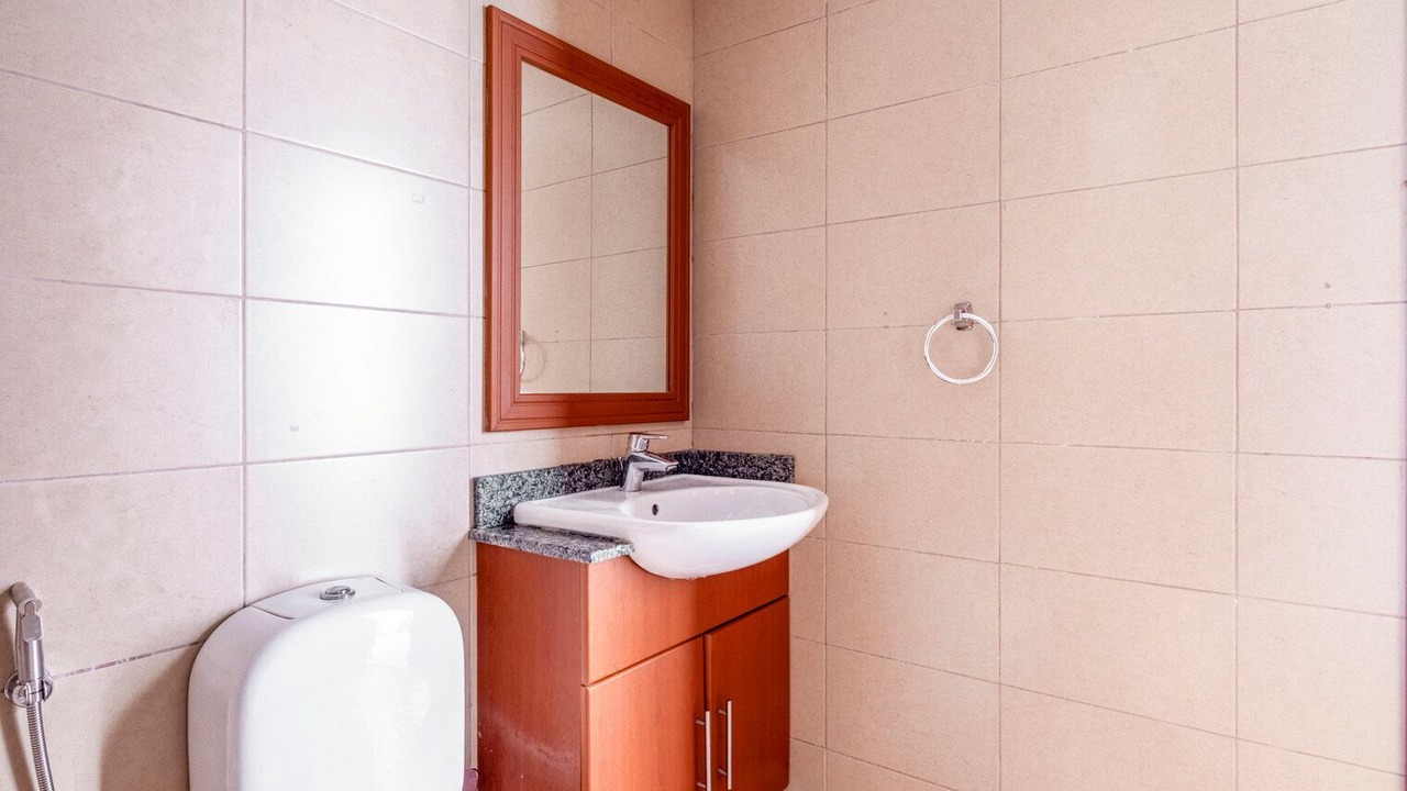 Photo of Bathroom in Jumeirah Lake Towers