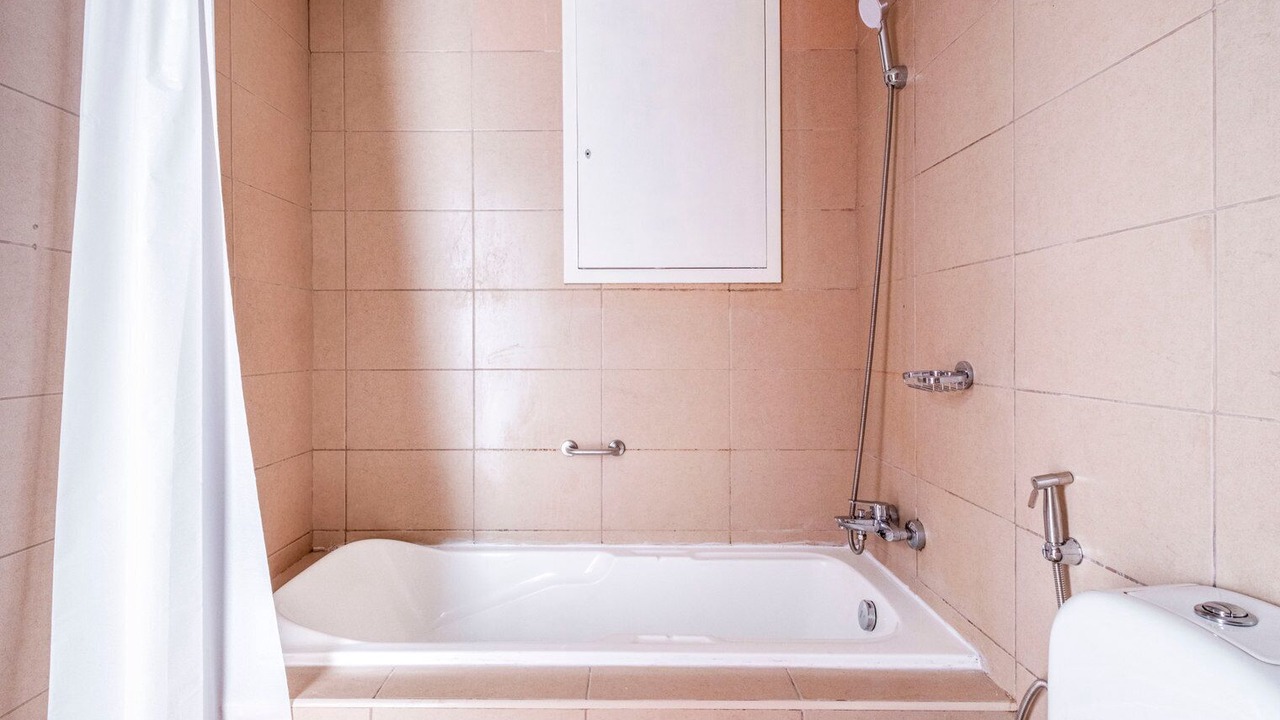 Photo of Bathroom in Jumeirah Lake Towers