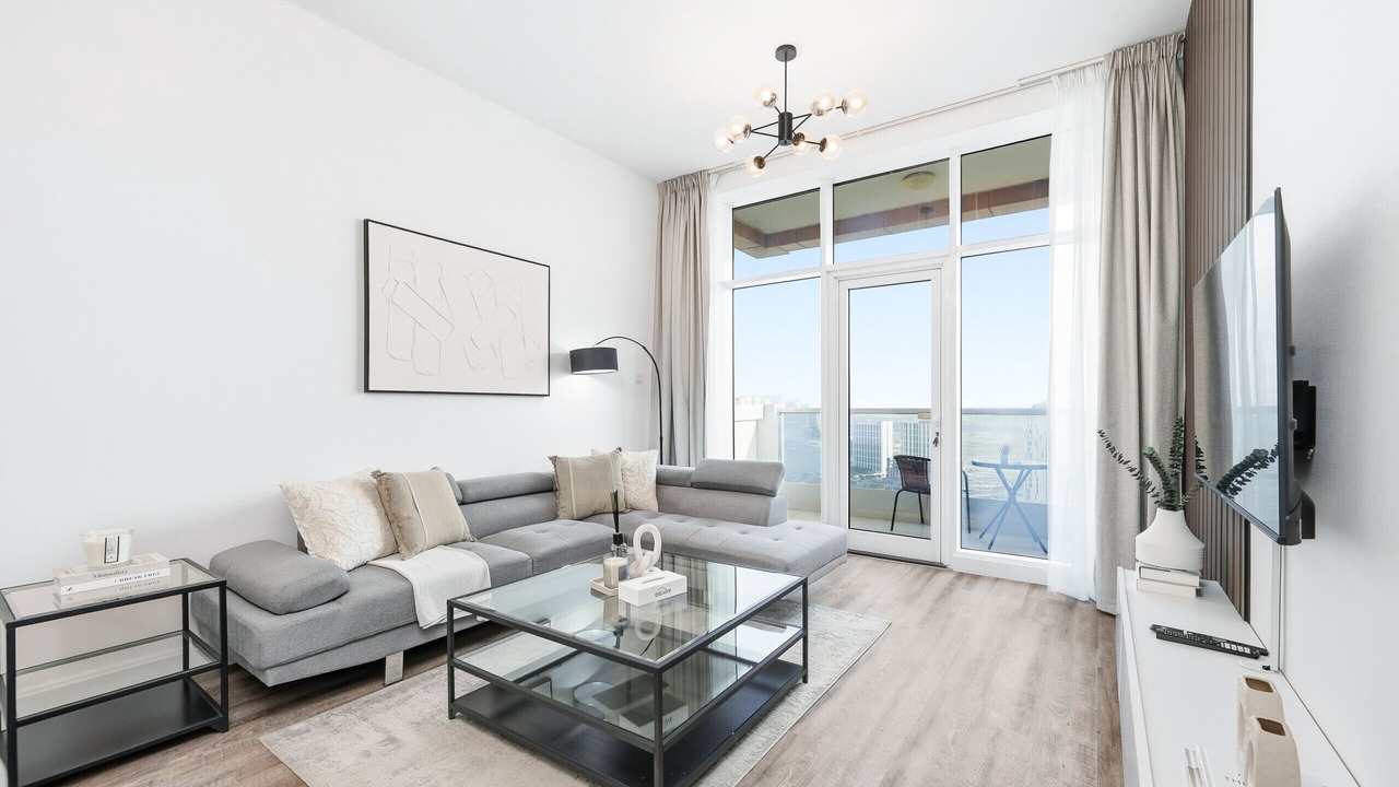 Photo of Livingroom in Jumeirah Village Triangle